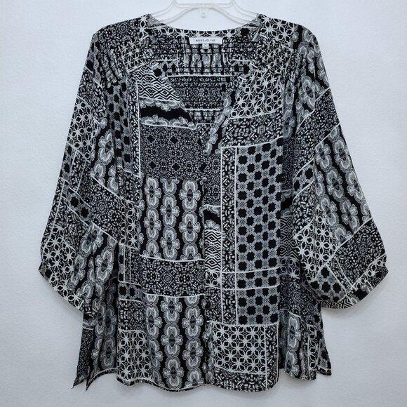 Rose + Olive Women's Abstract Floral 3/4 Sleeve Button Tunic Blouse Size 1X - Picture 1 of 11